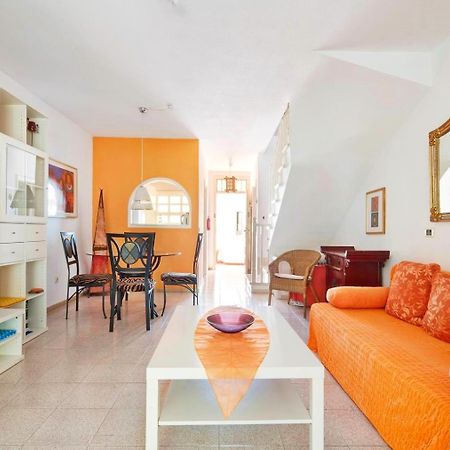 Casa Sarita - Farbenfrohes Ferienhaus Chayofa Buitenkant foto