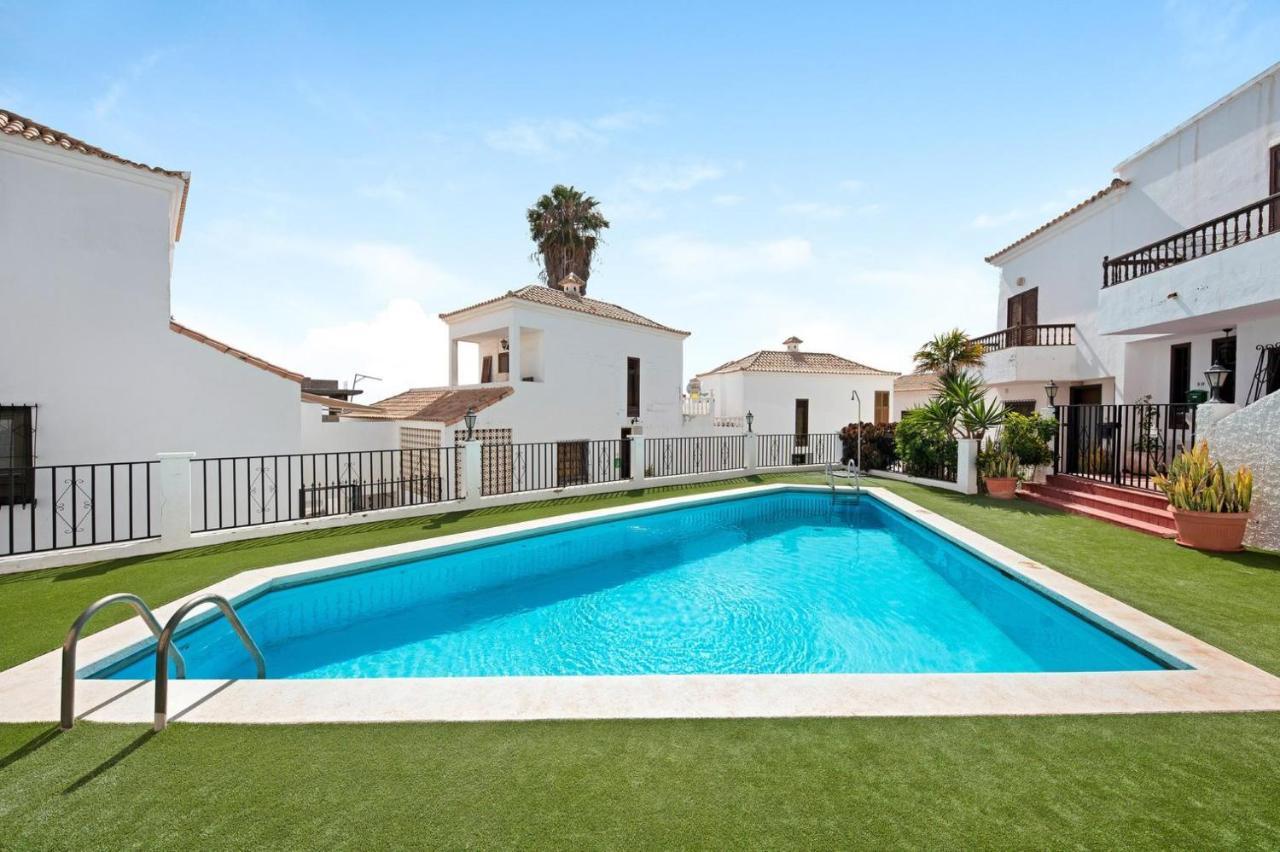 Casa Sarita - Farbenfrohes Ferienhaus Chayofa Buitenkant foto