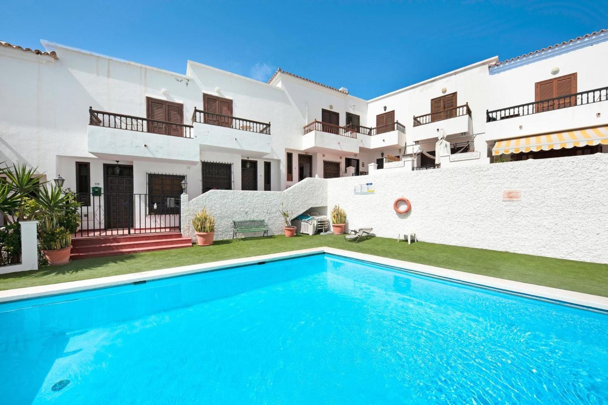 Casa Sarita - Farbenfrohes Ferienhaus Chayofa Buitenkant foto