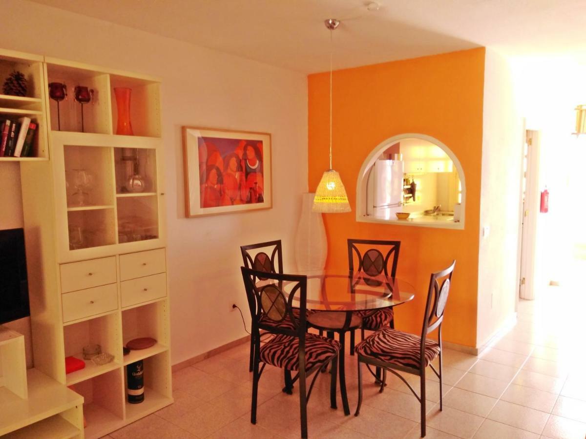 Casa Sarita - Farbenfrohes Ferienhaus Chayofa Buitenkant foto